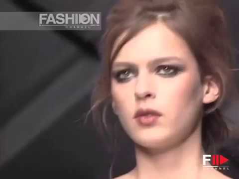 "Alberta Ferretti" Autumn Winter 2004 2005 Milan 3 of 3 Pret a Porter Woman by FashionChannel