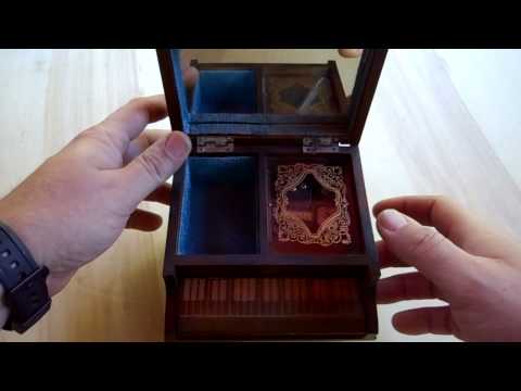 Piano Jewelry Box / Musical Box