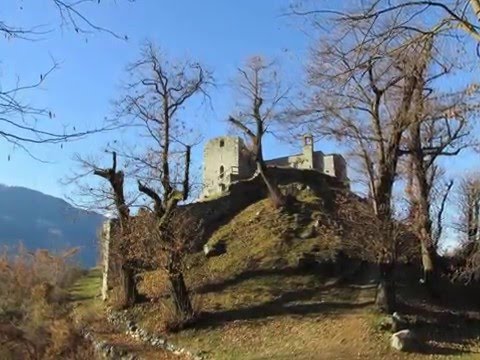 VALTELLINA - MELLO il Castello  di Domofole