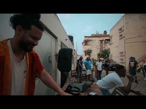 BLOCK PARTY   CASA DAS PEGADAS  - STINKY SOLDIER ( Rap Chinês )