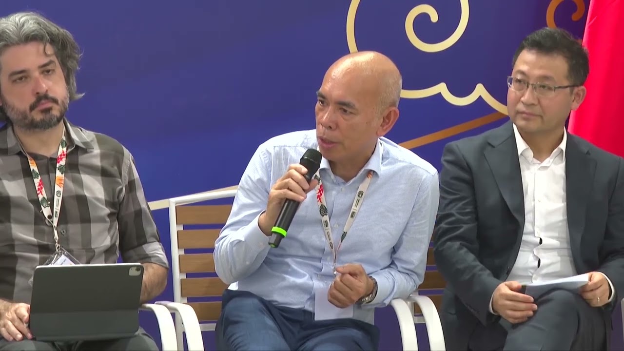 Michael Adalla, funcionario de UNITAR, elogia el desarrollo sostenible de Shenzhen