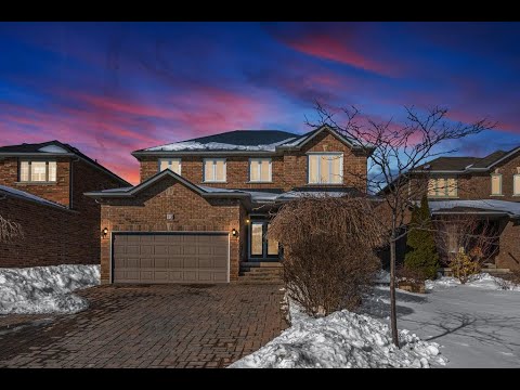 12 Beaton Ave, Vaughan, ON L6A 2P5, Canada