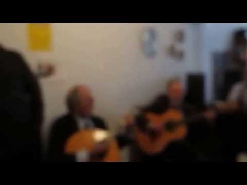 JOSÉ CARLOS FADO, ACTUOU NO DAR A SOLA , NA RUA DOS CALDEIREIROS NO PORTO