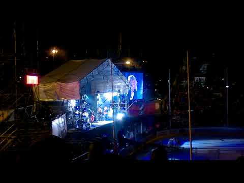 Haloo Helsinki - Beibi - Live @ Helsinki Ice Challenge 5.12.2017