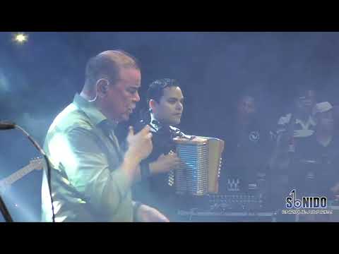Me quedo con tus besos Iván Villazón en Santa Rosa Bolívar