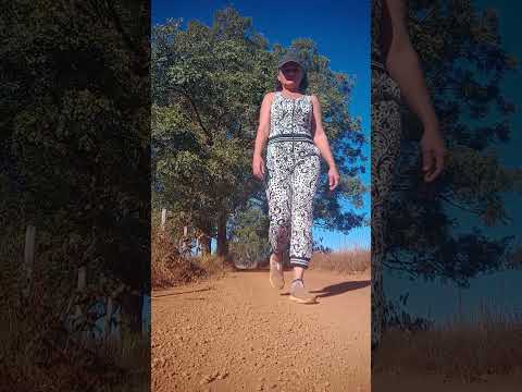 Caminhada sertaneja Comunidade Santa Rita município Vianópolis Goiás Brasil