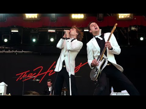 the Hives - Abra Cadaver (Live - Big Day Out, Sydney, Australia, 2005)