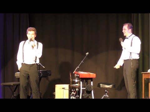 Notenlos: Der MVV-Song: Bitte knicken Sie die Streifen nach hinten