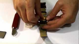 Cómo cambiar la pila de un reloj