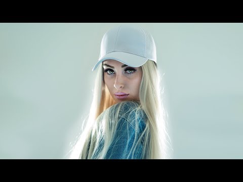 NEMAZALÁNY - NEM BÍZOK SENKIBEN (Official Music Video)