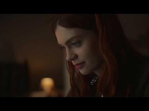 A Gift So Thin You Can Hide It Anywhere | Reinvent Giving | HP Canada