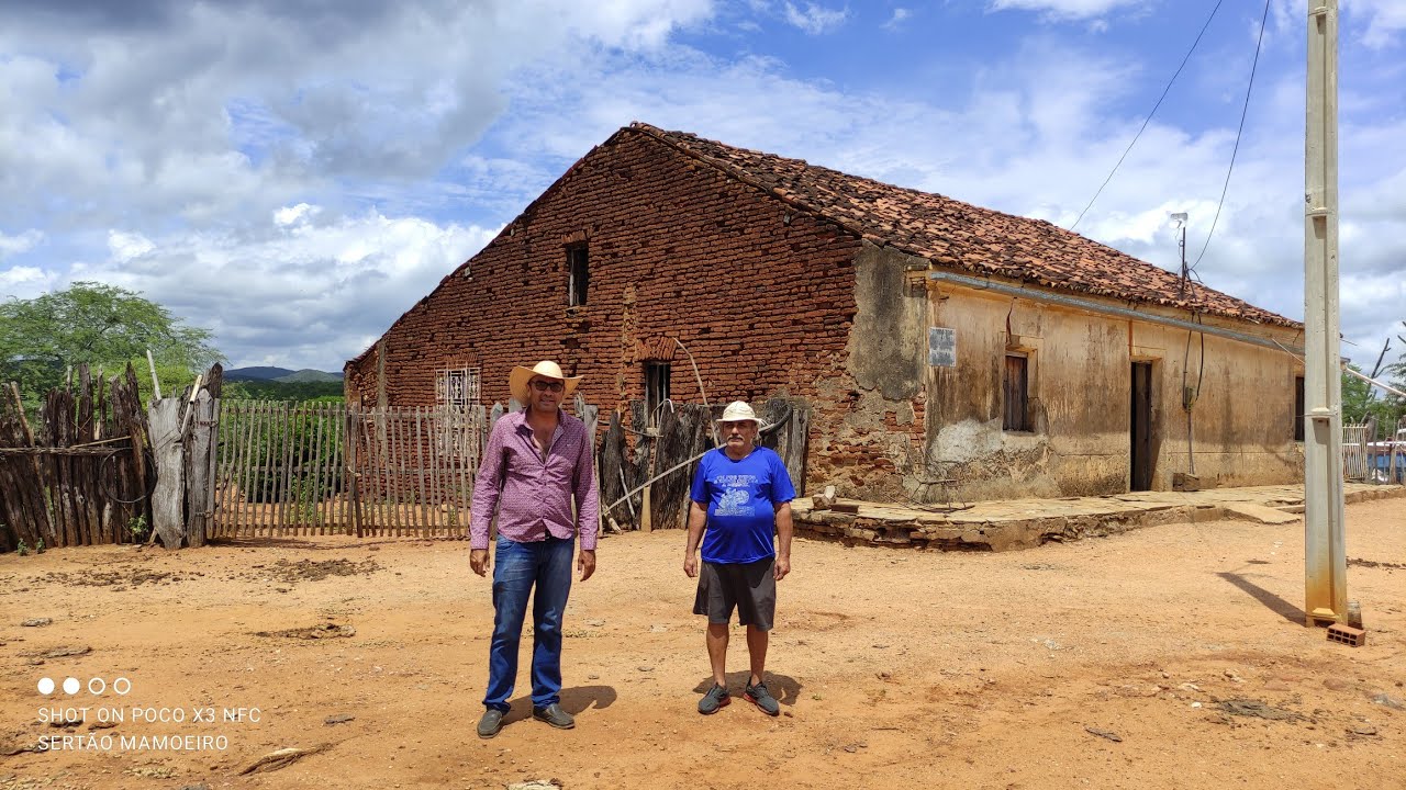 A HISTÓRIA DO CASARÃO CENTENÁRIO DA FAZENDA ICOS E A PASSAGEM DE VIRGULINO FERREIRA O LAMPIÃO .