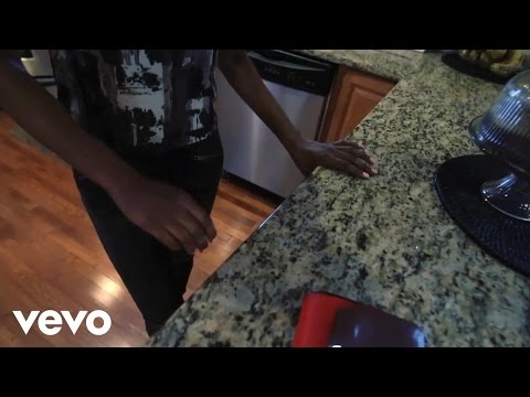 JAGWA876 - NOBODY'S GIRL