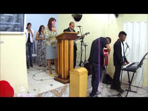 Quadrangular Vera Cruz.....B.H...MG....26 Agosto 2012 - Louvor Adoração.