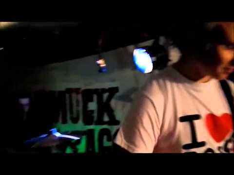 smuck wagon   freak show video C8DjTHcDno4 fmt43 orig