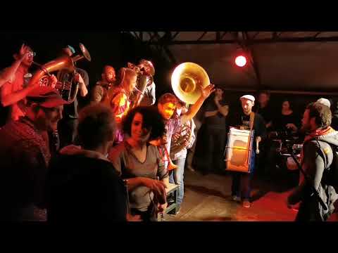 Concert Fanfare MERAK & Super 5 Orkestar - Balkan Block Party au Mic Mac Amiens le 04/11/2022 final