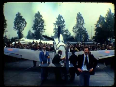 jubileum Rotterdamse aeroclub Zestienhoven met Spitfire