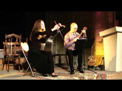 Lame sonore (musical saw) Smile from Charlie Chaplin (played by gladys Hulot and Tom Fink)