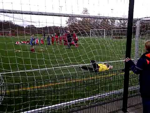 13-11-2010 : Roda '46 F1 - IJsselmeervogels F1 | penalty alle Roda'46-spelerspenaltys