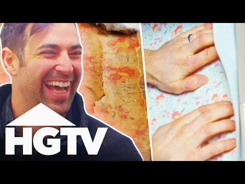 100-Year-Old Wallpaper Restoration Completes Refurbished Bathroom | Saving The Manor