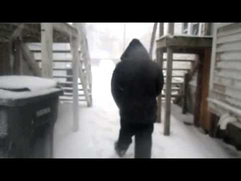 STOMPDOWN ENT PRESENTS.....AM I....REAL A.K.A NAPPY BOSSY CHIC..FEAT MR NAPTOWN