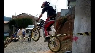 preview picture of video 'JRCBR - Downhill Urbano Maria da Fé   (Treinamento)'