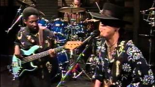 Stevie Ray Vaughan - Crossfire + Travis Walk (instrumental) [1989]