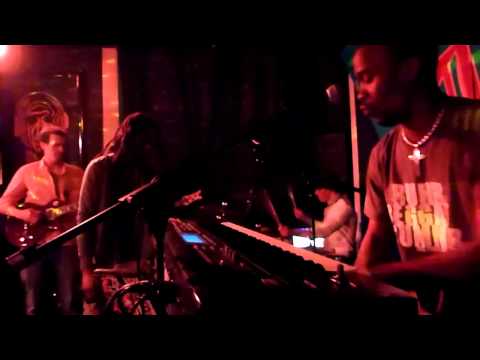 Yard Vibes Crew Reggae Live @ Urban DanceFest, 4Rooms Leipzig 2013