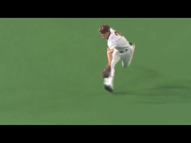 【4回表】落下点まで一直線!! ファイターズ・西川が守備で魅せる!! 2017/6/24 F-E