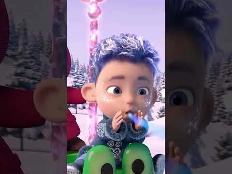 Breathtaking! 🎡🤩 #TheLegendOfthe12months #MashaAndTheBear #Shorts #kids #ytshorts