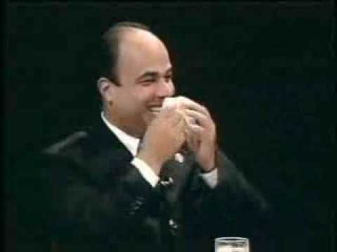 SuperXclusivo 5/19/10 - Senador de Kentucky nos llama "peliones"