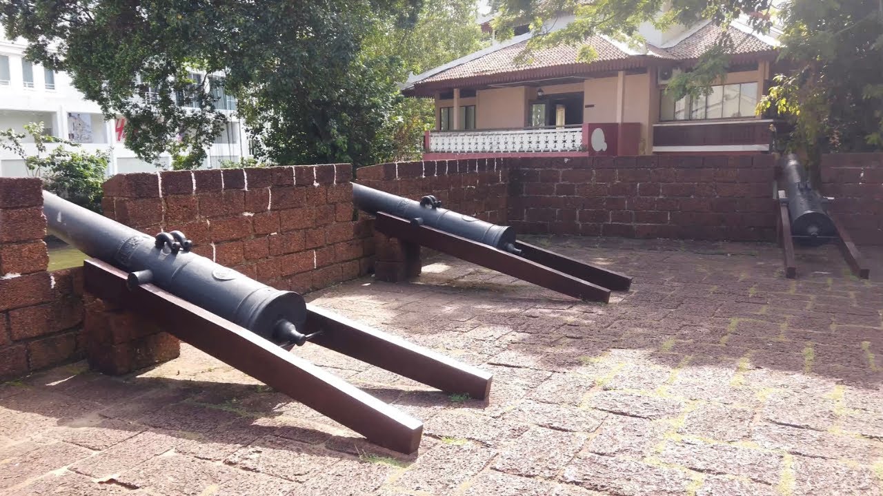 Visit Middelburg Bastion, part of Melaka’s Dutch heritage.