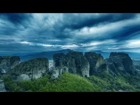 Discover the stunning beauty of Meteora, Greece