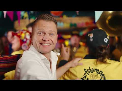 Quincy van Moorselaar ft. De Turfstampers - Altijd blijven lachen!🥳 (Cover Op volle toeren 1983)