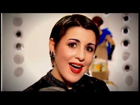 Amparanoia - Me Lo Hago Sola - Videoclip Oficial