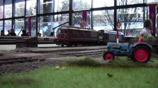 preview picture of video 'Swiss miniaturtrain - Trains miniatures Echelle 0 Gauge Teil - partie XII 26-27-11-2011'