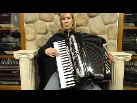 2574  -  Black Giulietti Classic 125 LMMH 41 120 $2995