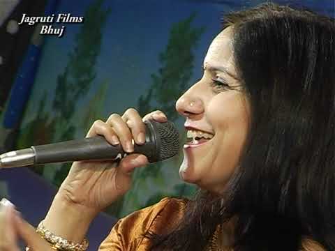 रात भी है कुछ भीगी भीगी | Raat Bhi Hai Kuch Bheegi Bheegi | Mujhe Jeene Do 1963 | Old Hindi Songs