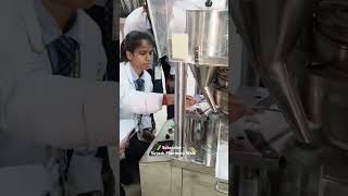 Download lagu Making Paracetamol Tablet 💊 #paracetamol #pharmacy #instagram #dose #tablet #formula #study #study mp3