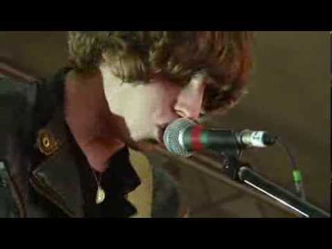 Catfish and The Bottlemen - Tyrants at Reading Festival 2013