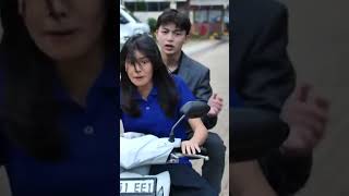 Download lagu Mutiara baru belajar motor sama Mas Kenzo, eh malah tabrak bayi di jalan?! 😱 #shorts mp3