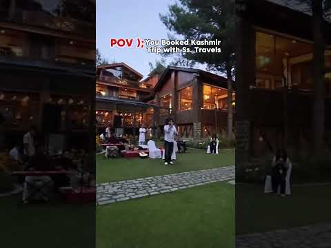 Guests from Delhi and Kolkata on their luxury Kashmir trip with SS Travels