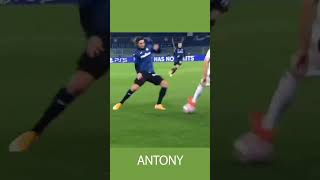 Qual caneta é mais bonita? #futebol #dribles #jogador