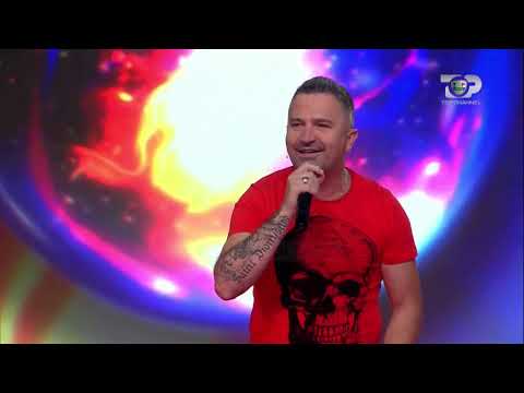 Devis Xherahu i vë flakën skenës me këngën e tij “Fallxhorja” - Top Arena