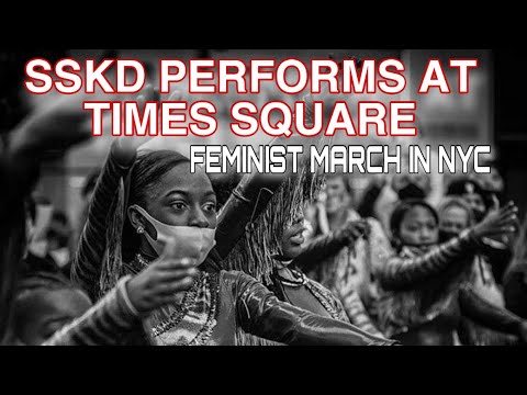 STRUT N STRIVE PERFORMS AT TIMES SQUARE| NYC FEMINIST MARCH VLOG