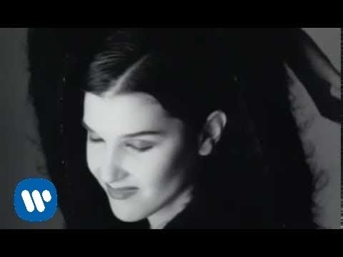 Republika - Zapytaj Mnie Czy Cię Kocham [Official Music Video]