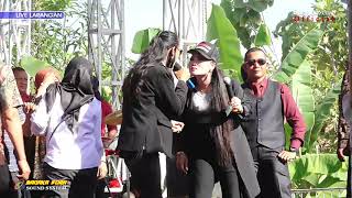 Download lagu SENDAL JINJET VOC.SUKA SUSY LIVE SHOW HAJAT BPK KUWU MASEDI / IBU MAYA MARIA DESA LARANGAN IM mp3 Download lagu SENDAL JINJET VOC.SUKA SUSY LIVE SHOW HAJAT BPK KUWU MASEDI / IBU MAYA MARIA DESA LARANGAN IM mp3