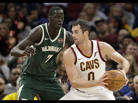 Kevin Love vs Bucks (11/07/2017) - 32 Pts, 16 Rebs, 9-14 FGM, BEAST ON THE BOARDS!