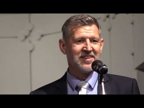 11 Bayer Friderika: Ahogy megindulnak a fák /Rusz Tibor/