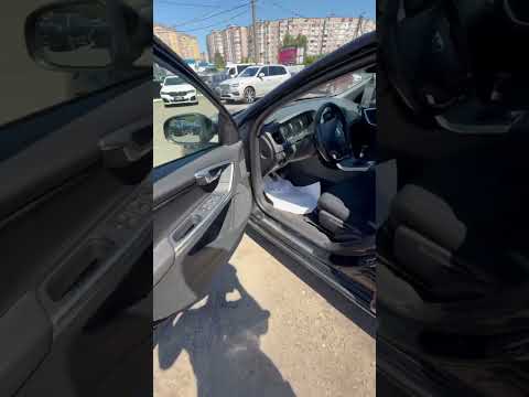 фото volvo v60 i 0